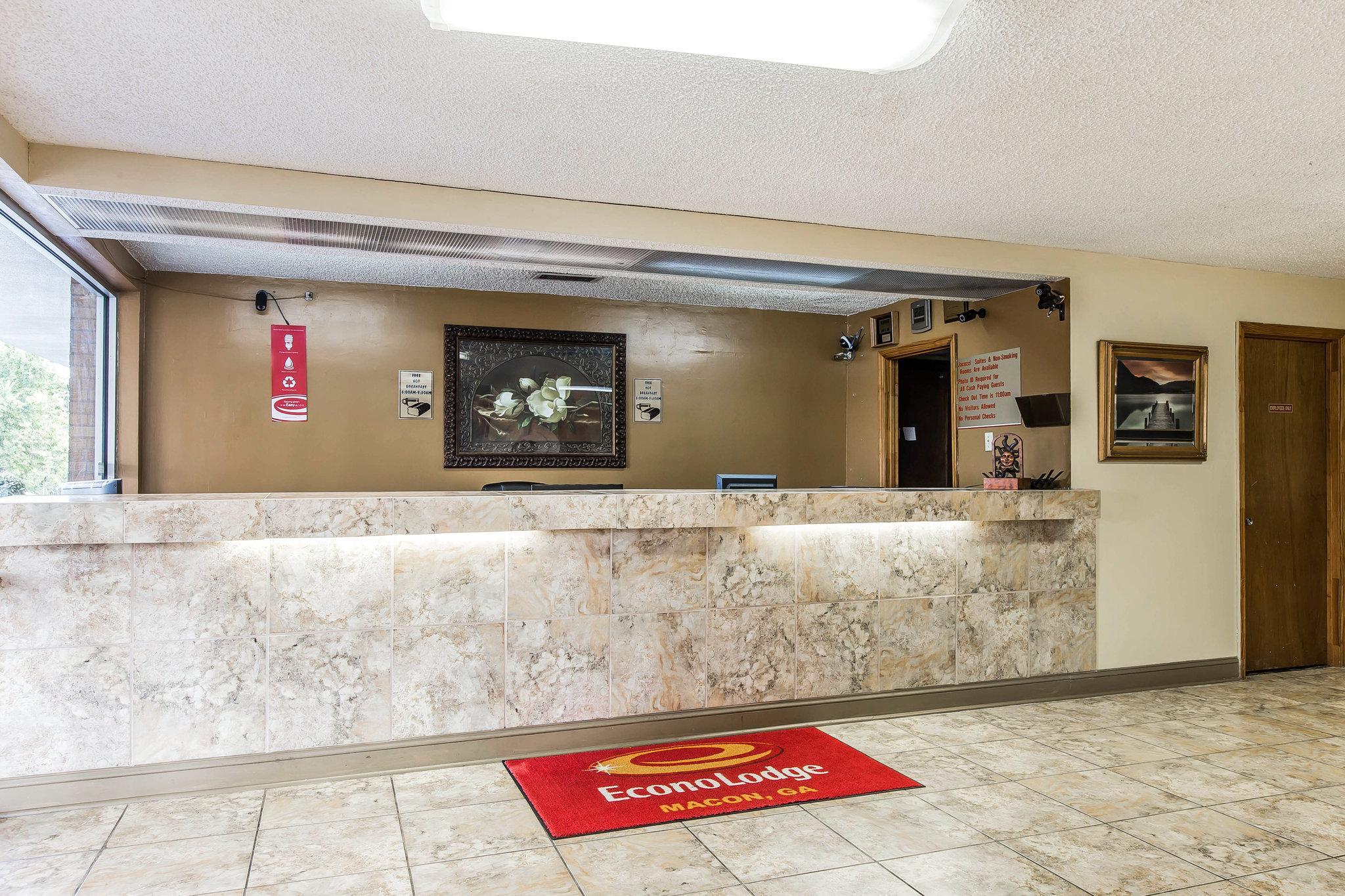 Econo Lodge Мейкън Екстериор снимка