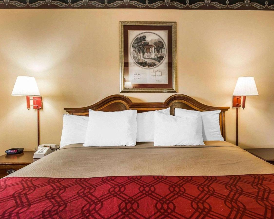 Econo Lodge Мейкън Екстериор снимка